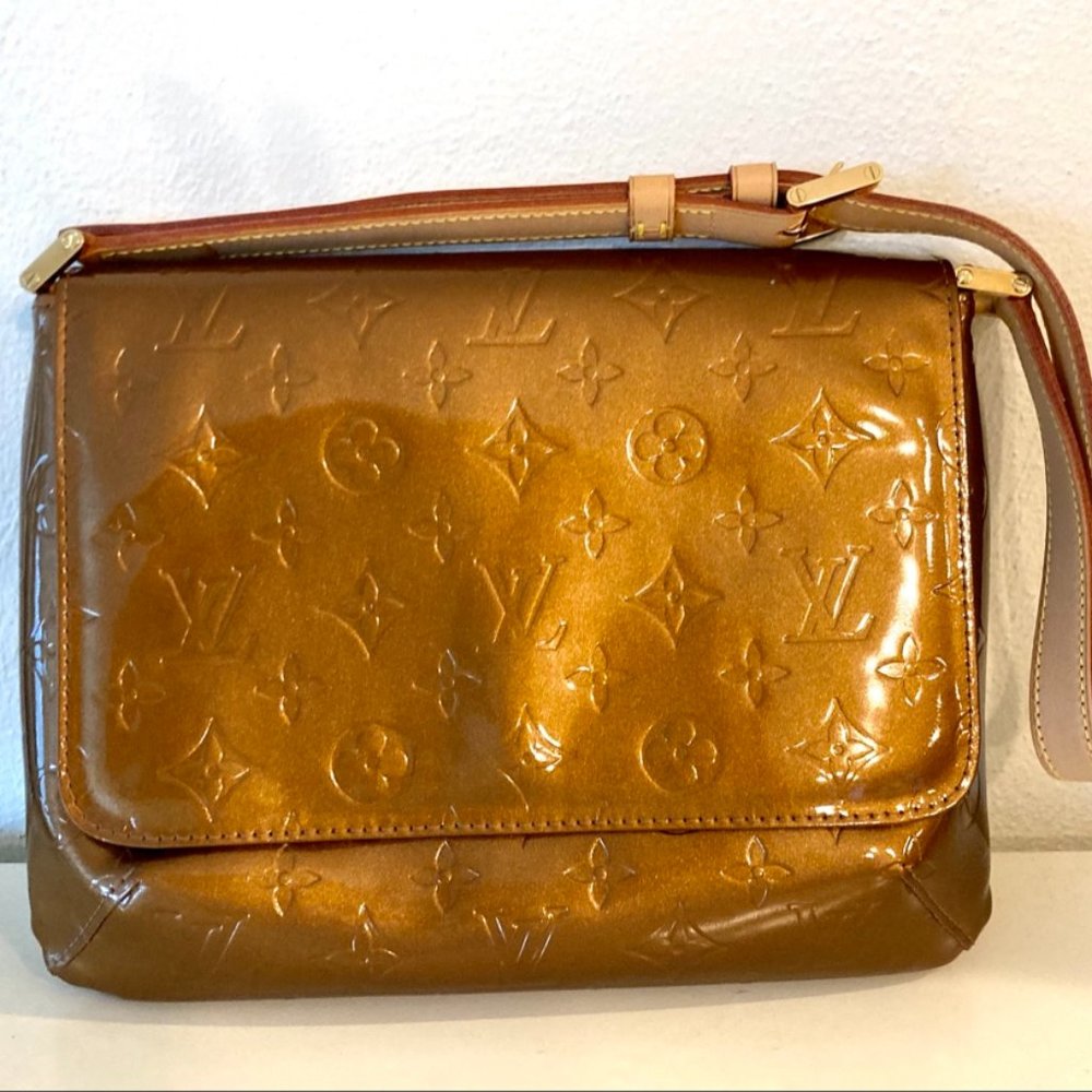 Louis Vuitton Monogram Vernis Thompson Street Purse